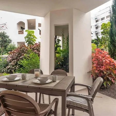 Jardines - Tabor 0,1 Garden & Pool View 2b Ferienhaus